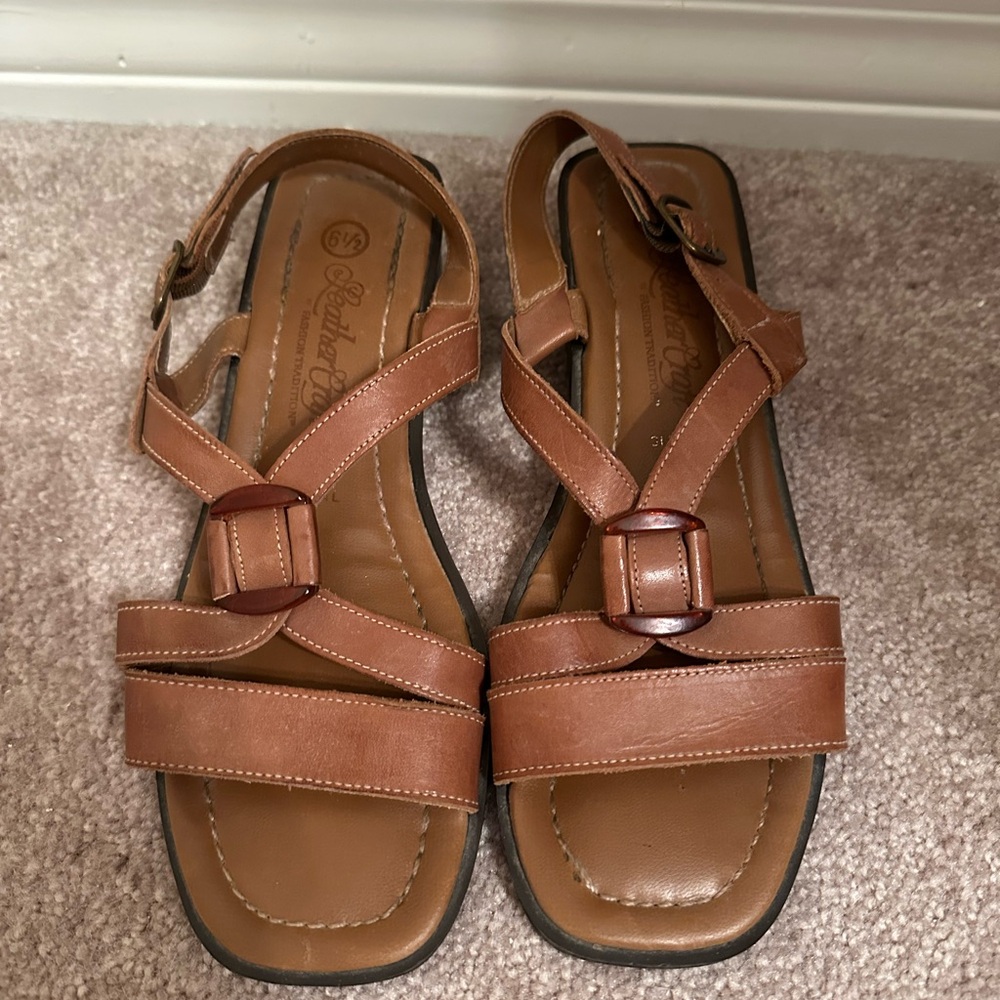 Classic Brown Leather Sandals
